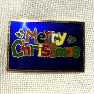 Merry Christmas Enemal Brooch/pin by Cenennia
